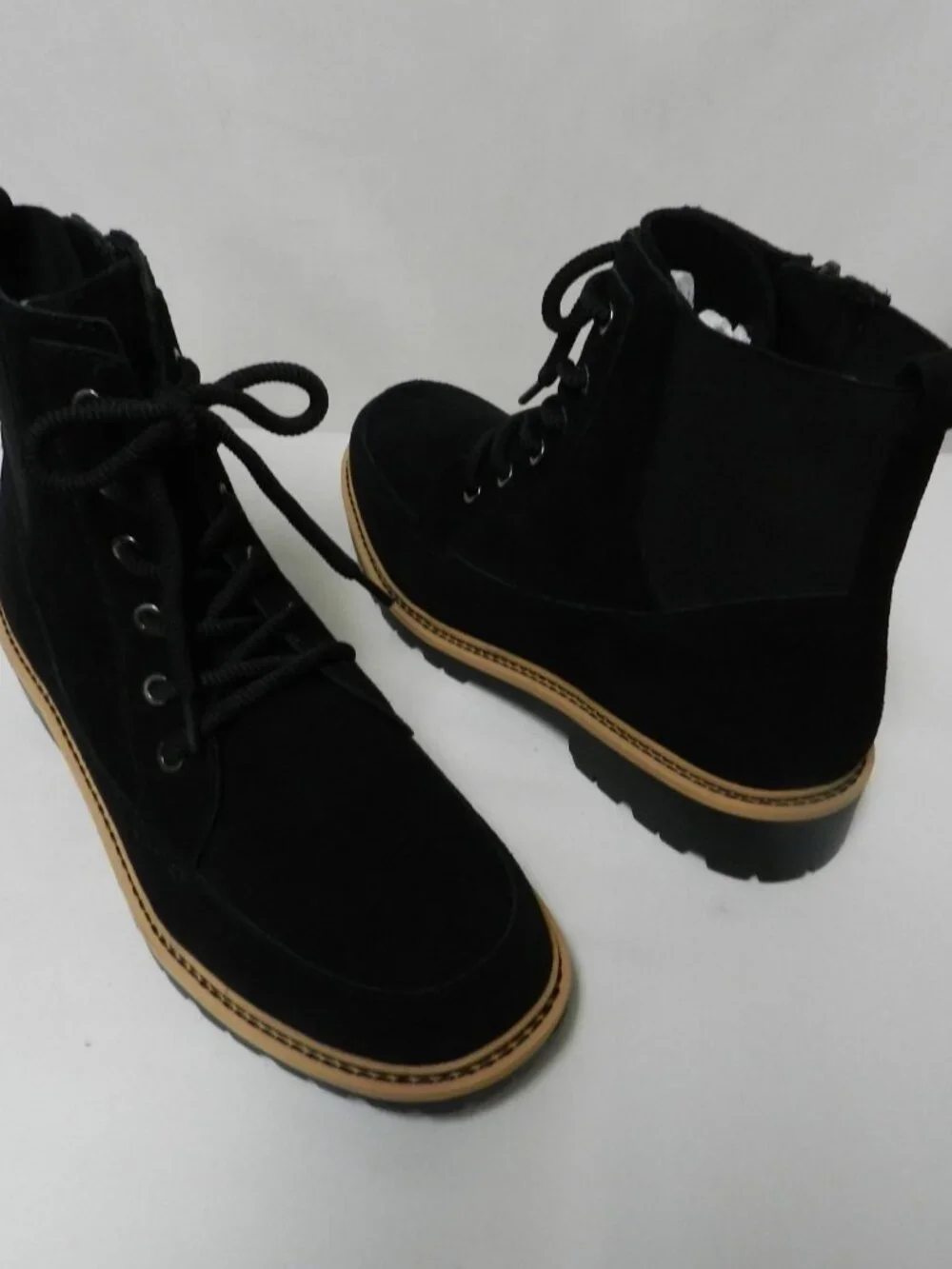 Crown Vintage Shay Suede Size 10 ankle zip boots booties black NEW faux lace up